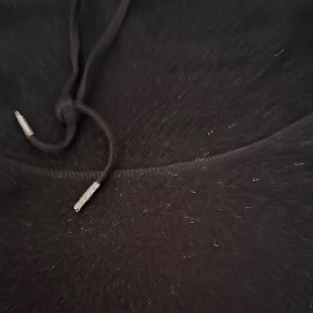 UGG Black Off-the-Shoulder Sweater Sz M - Picture 6 of 12